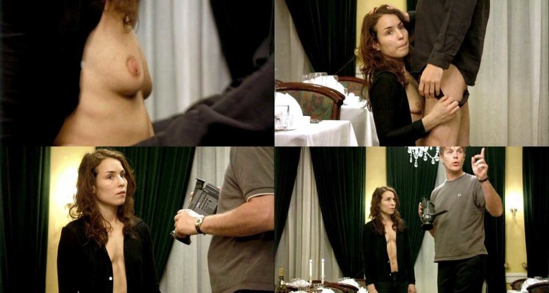 Actress Numi Rapas naked