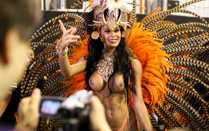 Andrea Martins Brazili Carnival