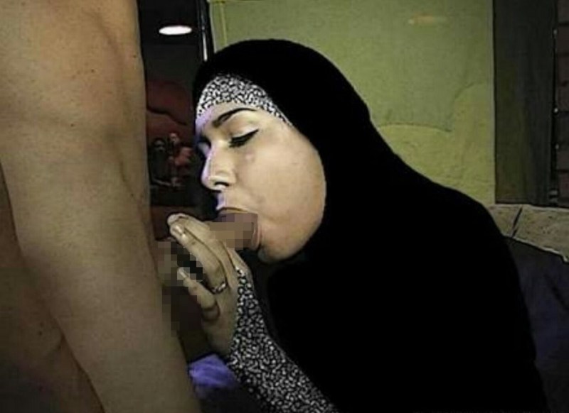 Muslim gangbang