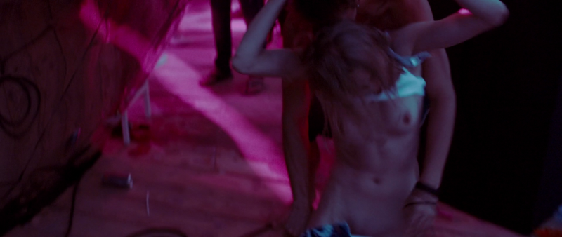 Alexandra Bortich Dukeless 2 stockings