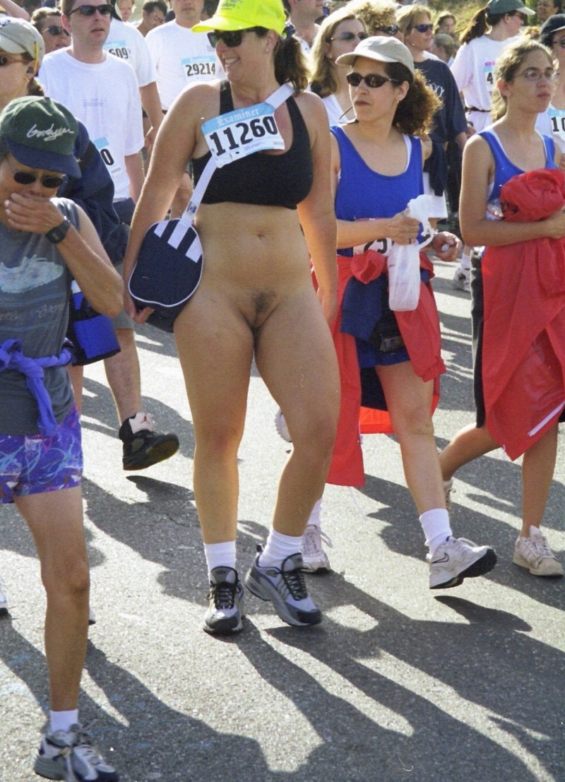 Crystal Mantecon Naked