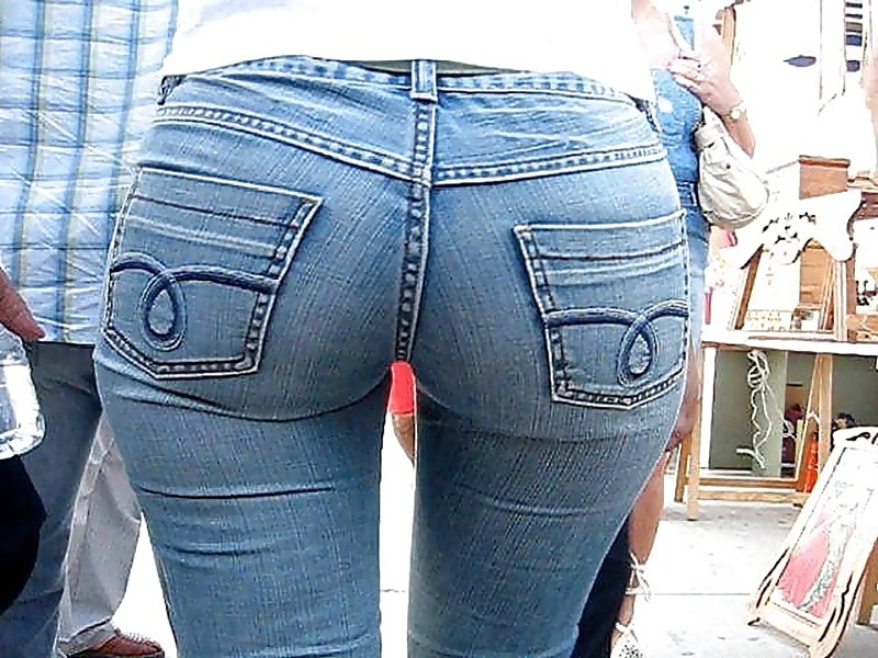 Beautiful butt in jeans