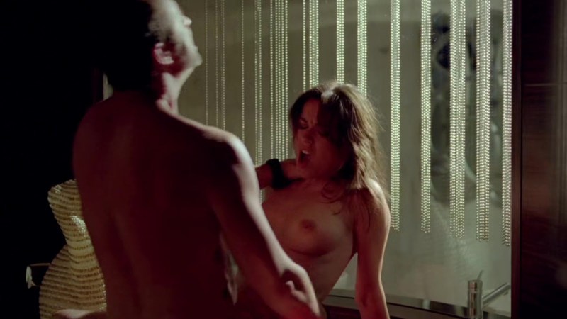 Annabell Wallis Naked