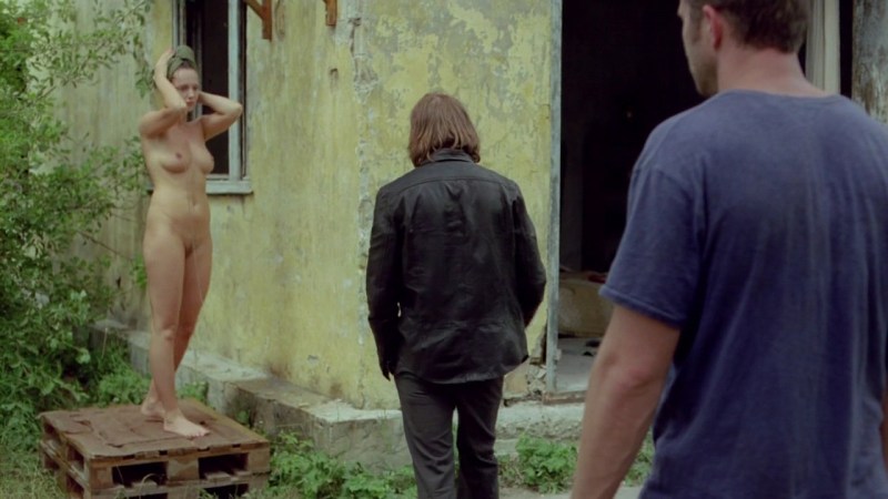 Annabell Wallis Naked