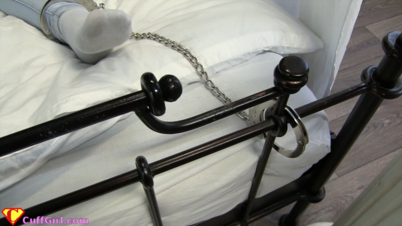 Amy Brooke anal hook