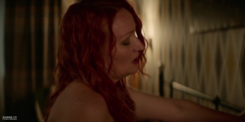 Valechka Naked in a pool with butter