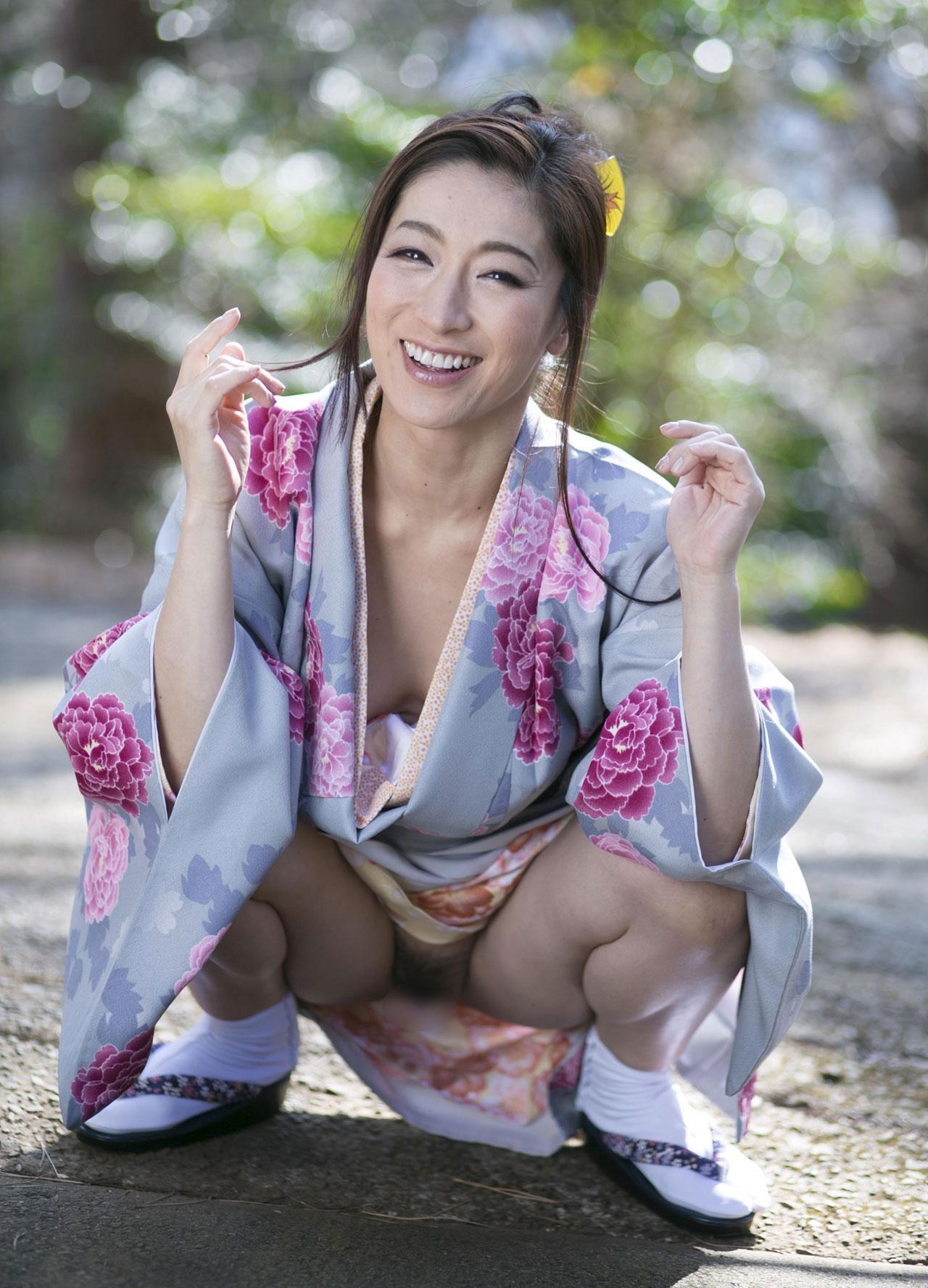 Japanese Kimono Nude - Naked Women in Kimono (41 photos) - motherless porn pics