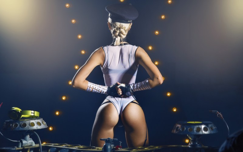 Olga Seryabkina on stage