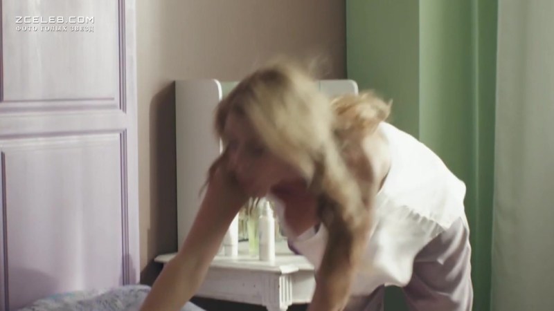 In pantyhose in the bathroom ero