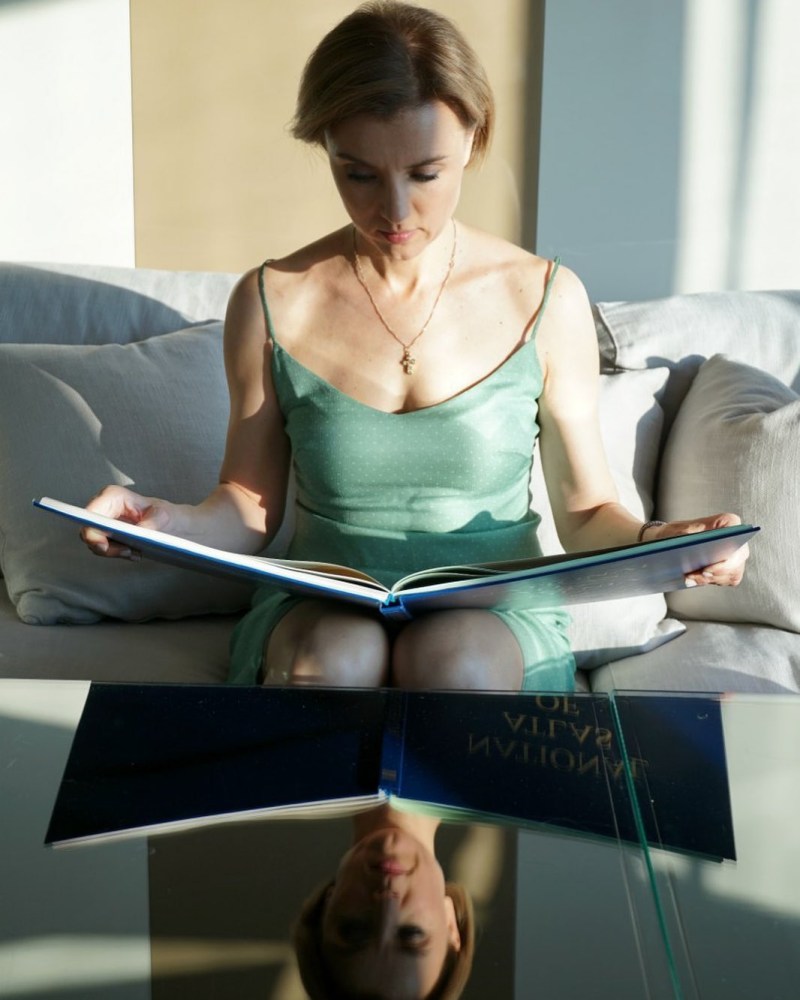 Ksenia Alferova Toples