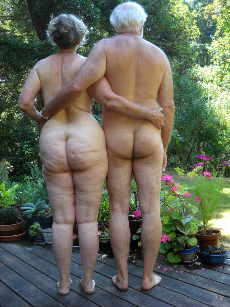 Fat naked women with cellulite