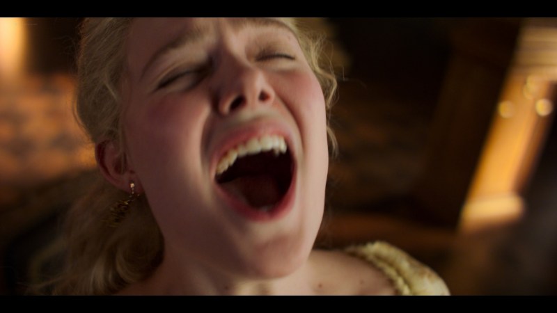 Dakota Fanning bed scenes