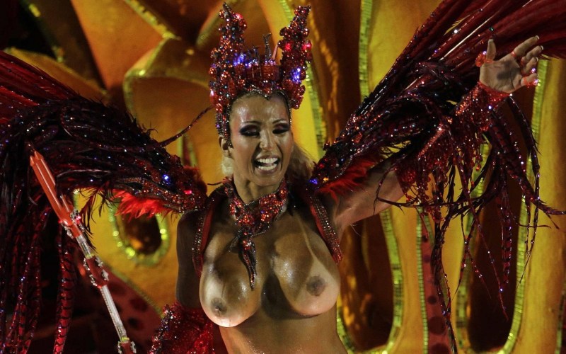 Brazilian carnival Anal