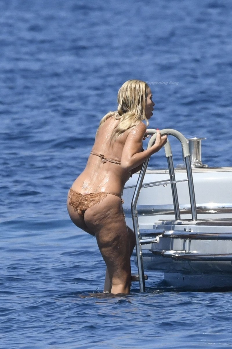 Naughty Valeria Leak