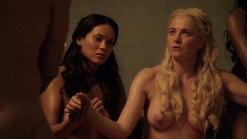 Lucy Lawless Spartak Blood and Sand naked