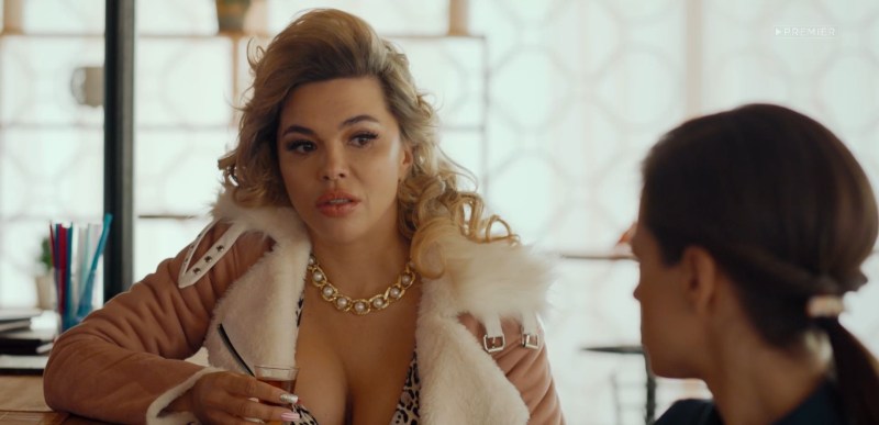 Deep sip of a huge cock