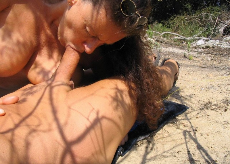 Saw on the beach amateur