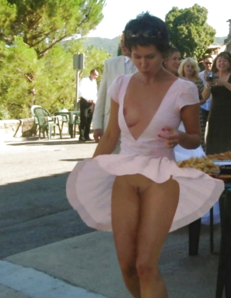 Parties with naked chicks