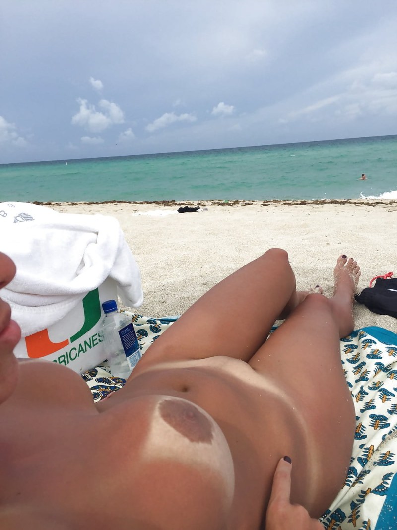 Erotic selfie on the beach