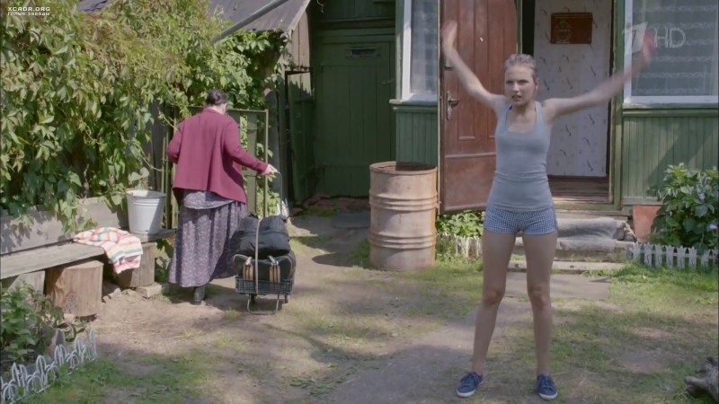 Ekaterina Stulova Beetles Hot