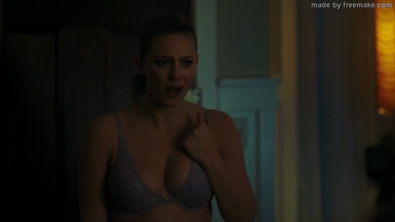 Sokhra Riverdale Veronica