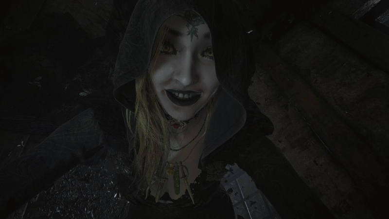 Resident daughter Lady Dimitrescu