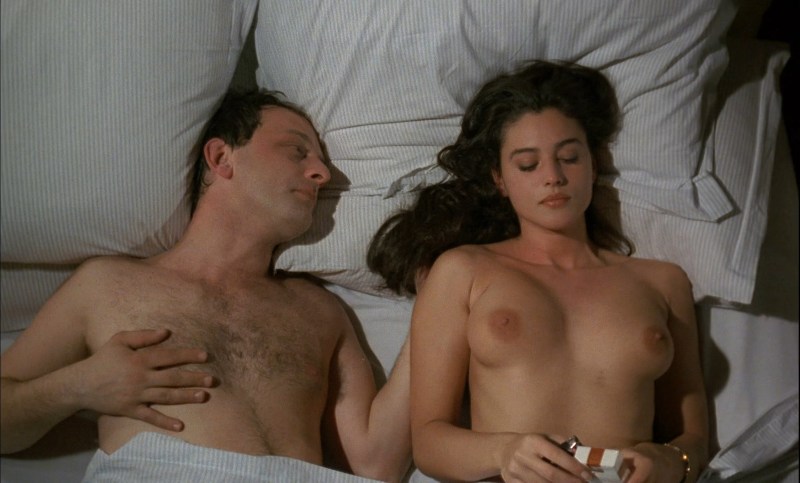 Monica Bellucci hot naked