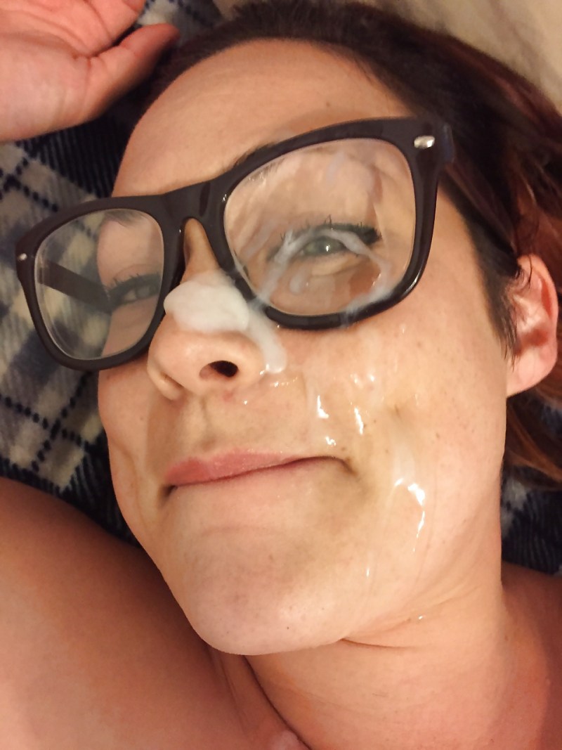 Brunette with glasses cumshot