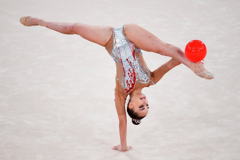 Arina Averina rhythmic gymnastics 2021