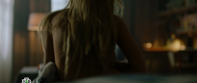 Karina Andolenko Sexy