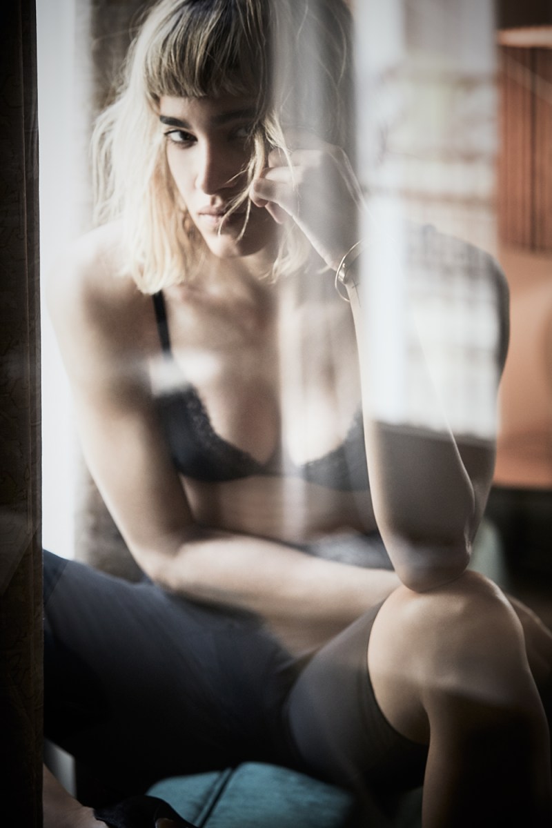 Sofia Butella scenes nude