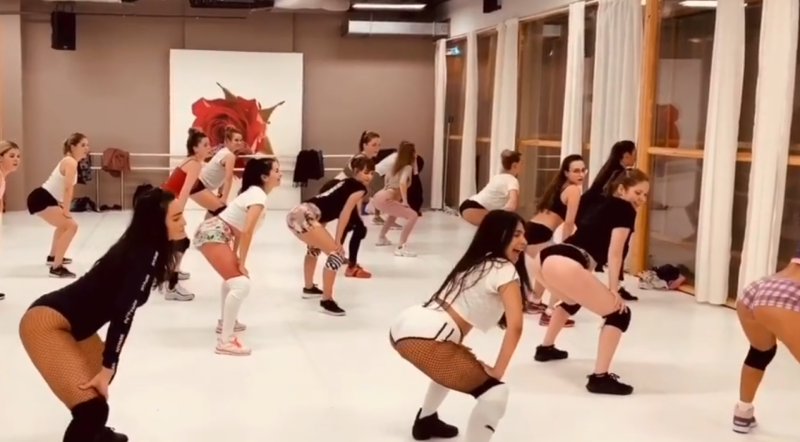 Elena Yatkina Dancing