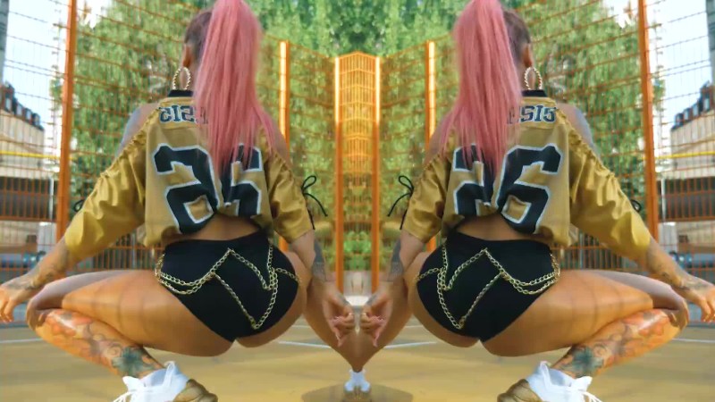 Latinka in a green dress anal