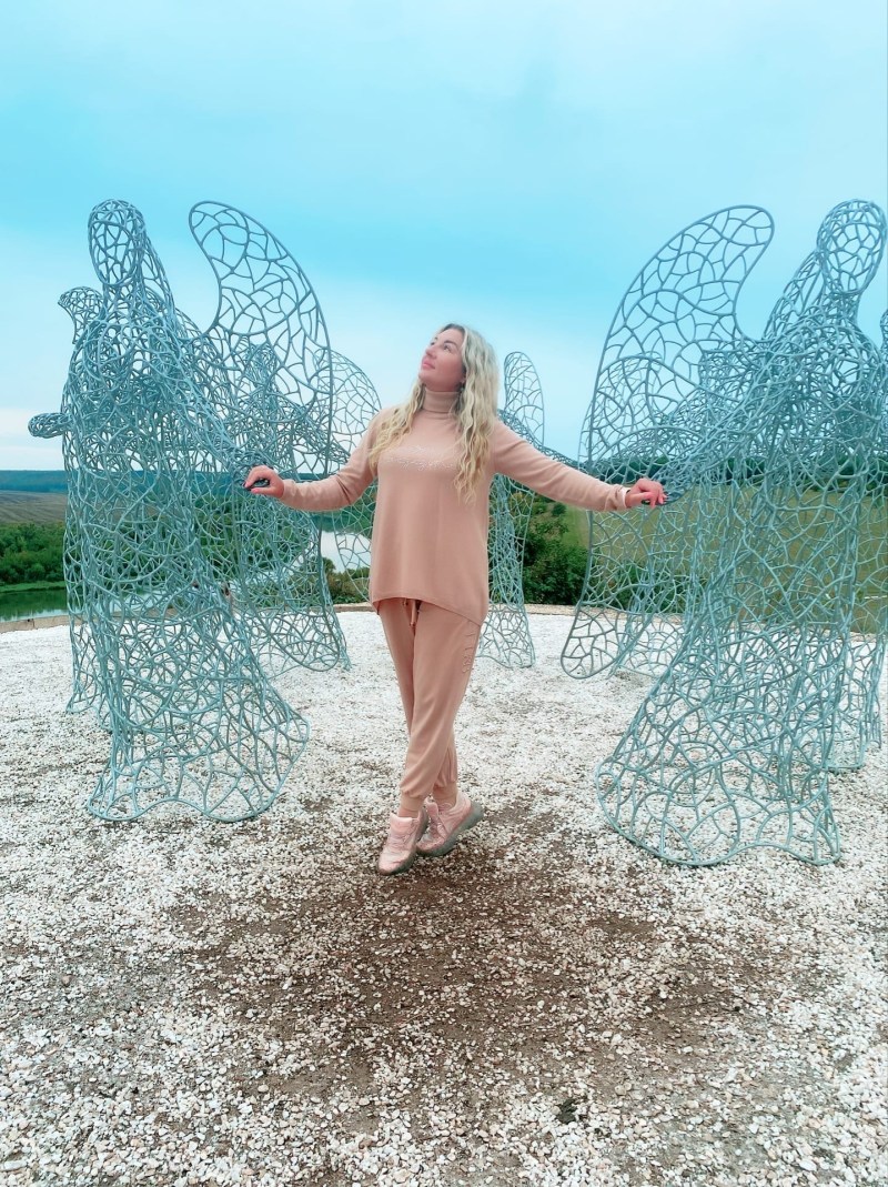 Alina George Chernyadiev