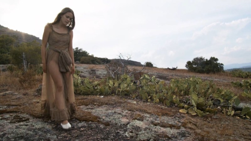 Masturbation in nature spied