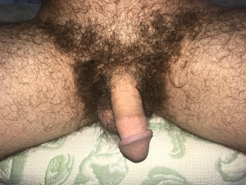 Huge fat hairy dick