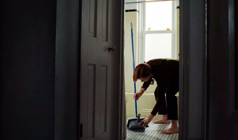 Scarlett Johansson Feet Scene