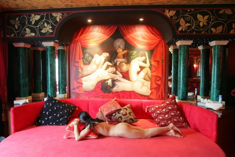 Group fuck in a brothel