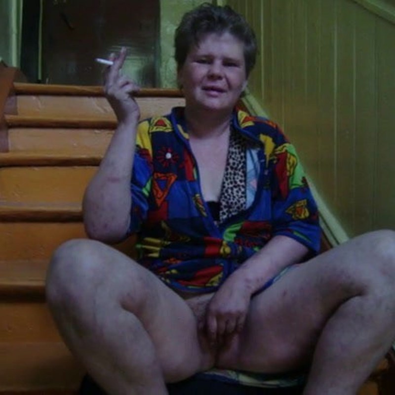 Fucking teenagers in the entrance