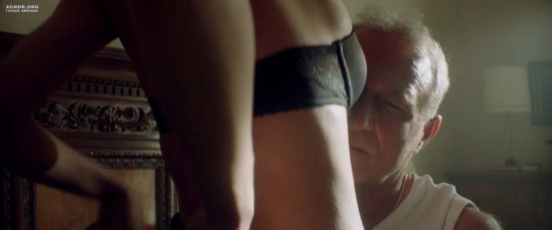 Olga Kurilenko pornography