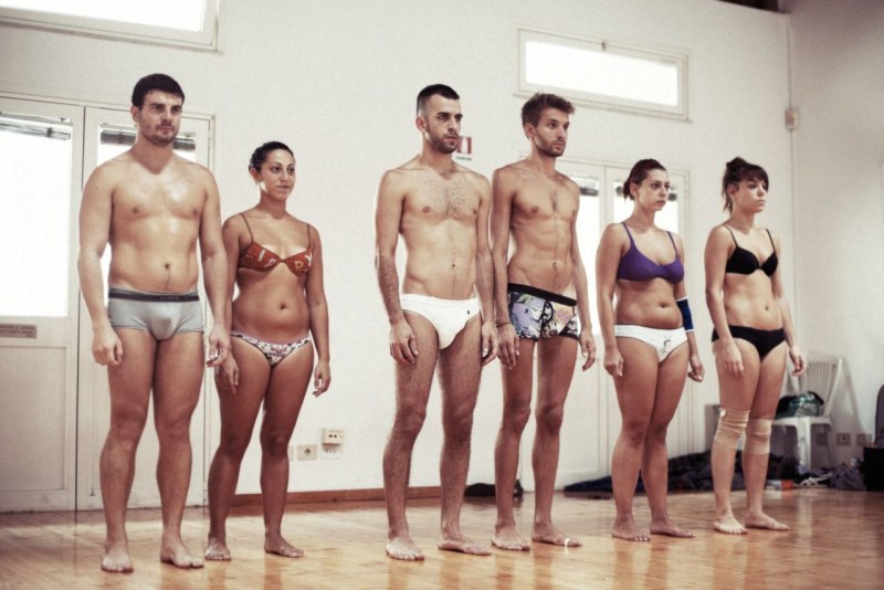 Sara Attractive Outdoor Pornsex Sex HD Pics