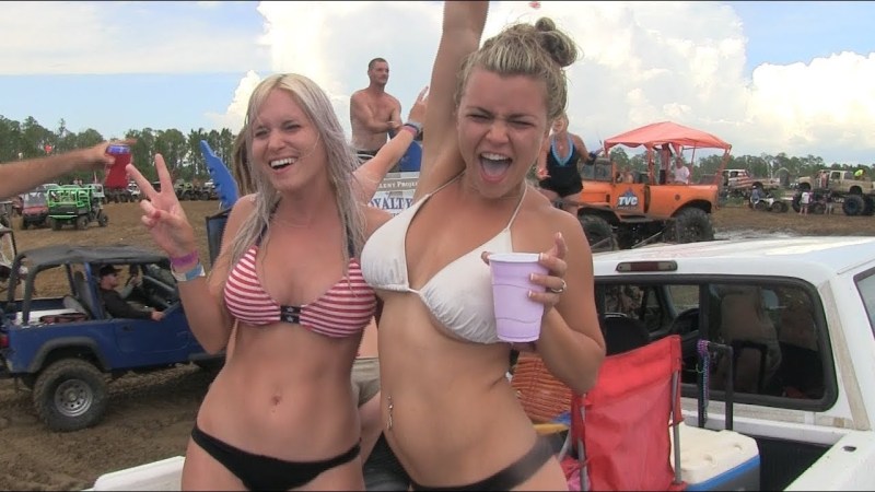 Non -standard naked people