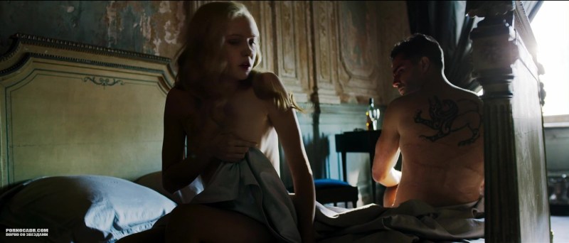 Erotic scenes actress Julia Khlynina