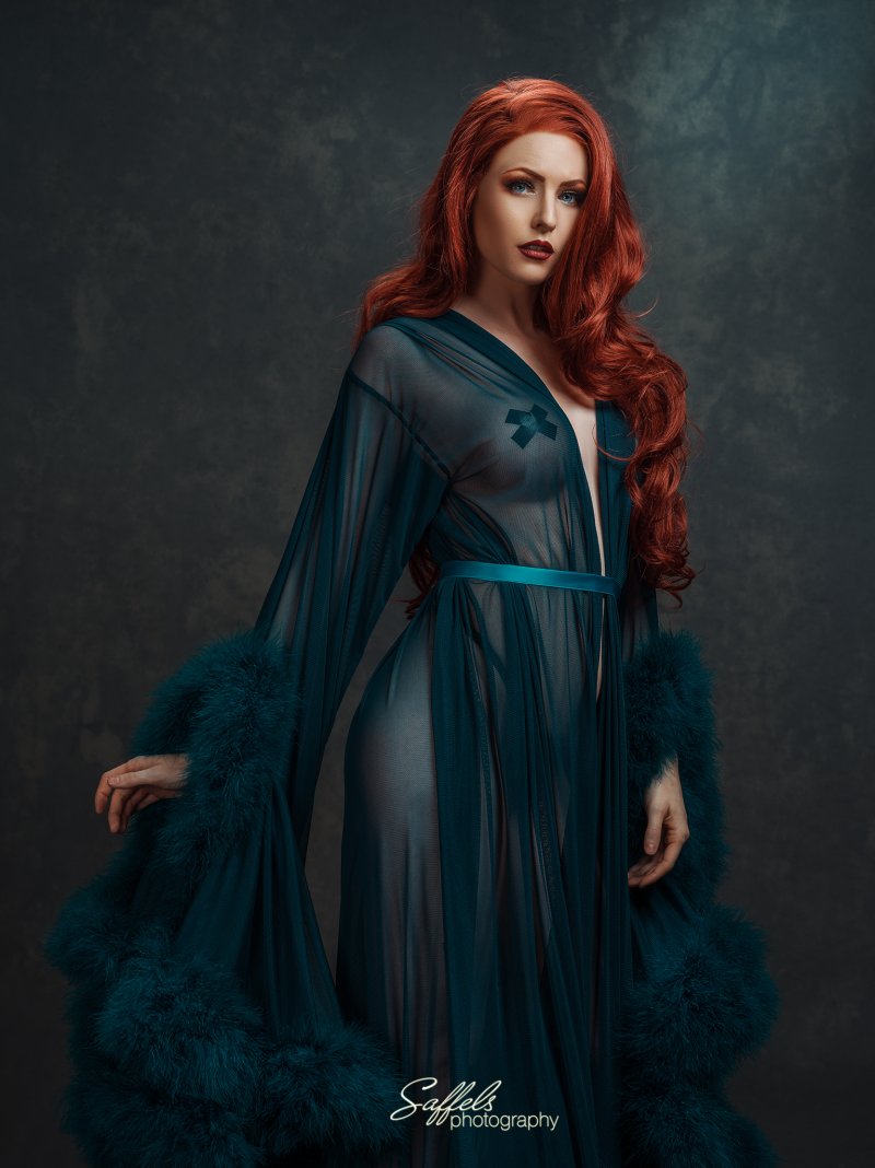 Jessica Jane Clement Sexy