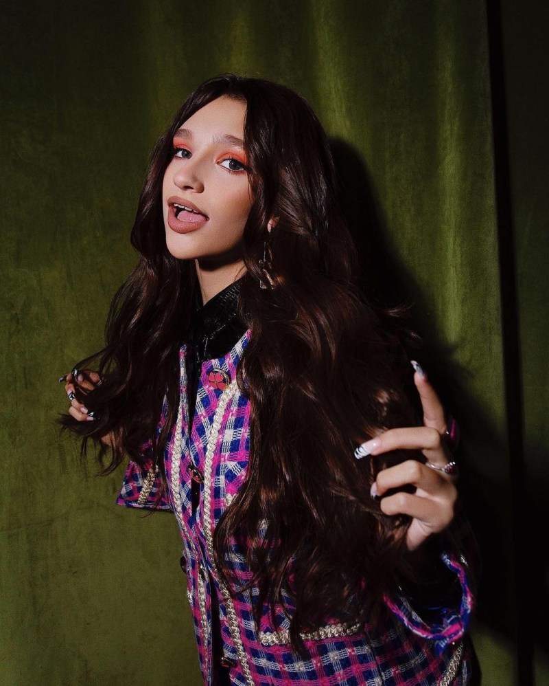 Lisa Kovalenko model