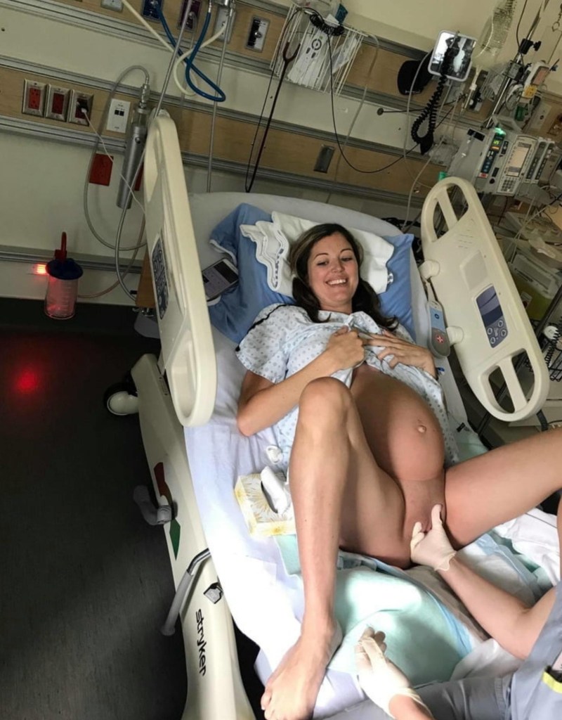 Pregnant Hospital Girl Masturbation