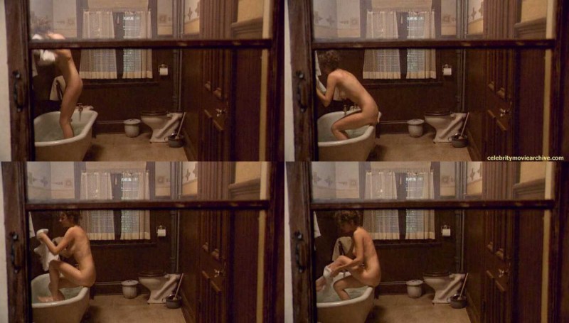 Brooke Shields lovely child naked in the bathroom