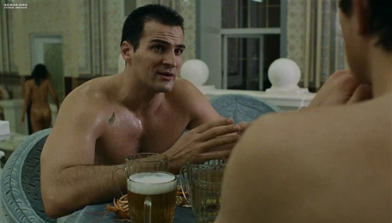 Oksana Saprykina brother