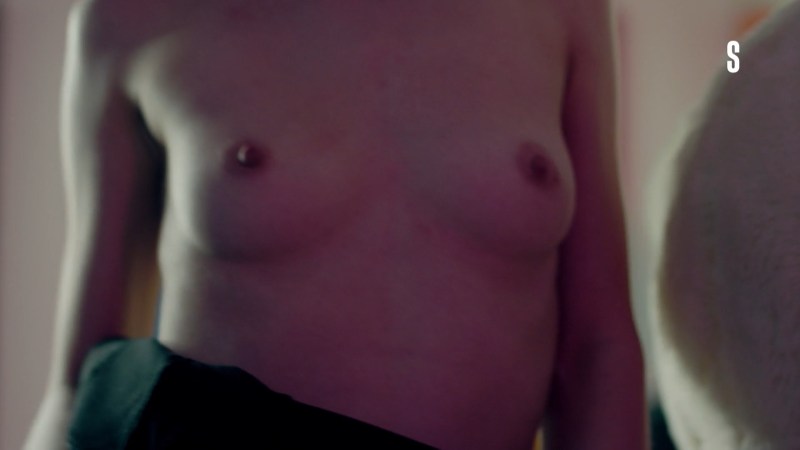 Alexandra Strazhitskaya Toples