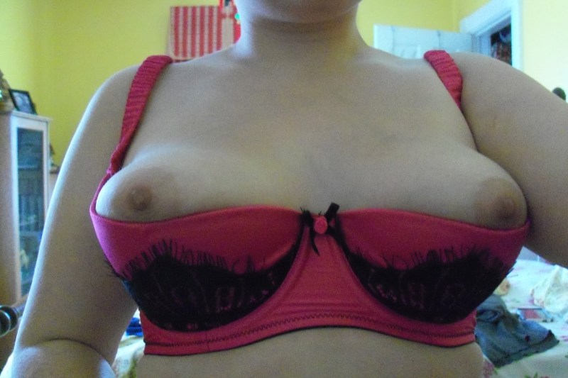 Model Alice Goodwin Tits